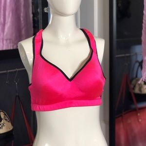 La Gear Sports Bra